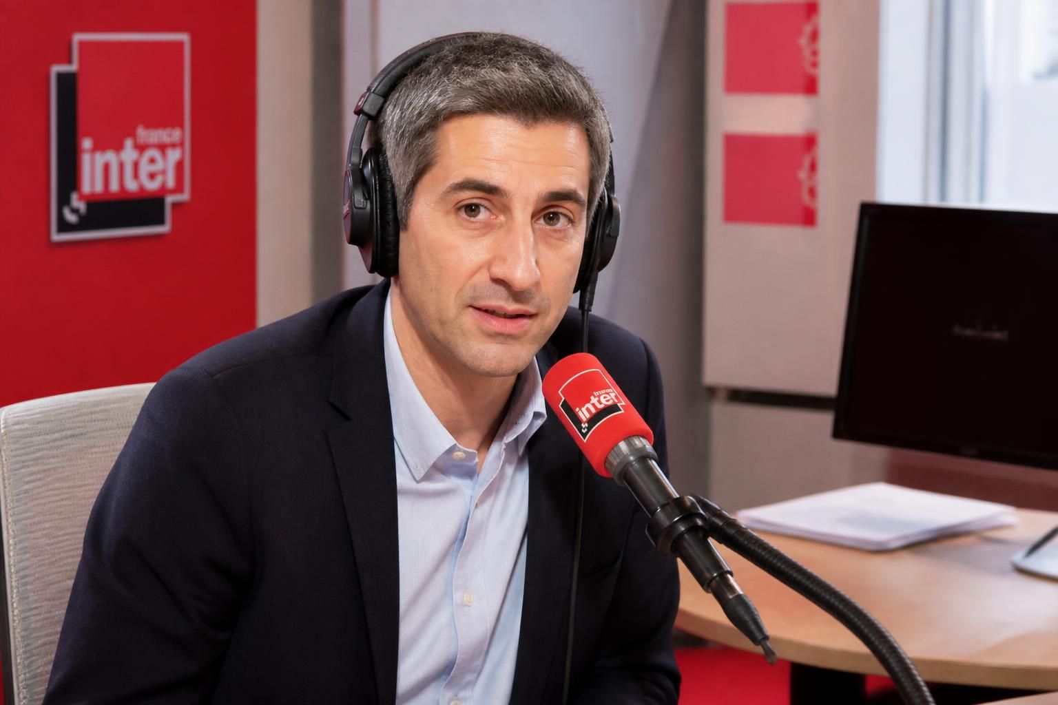 Entretien exclusif : François Ruffin se confie dans la Matinale de France Inter découvrez l'entretien exclusif de françois ruffin dans la matinale de france inter, où il partage ses réflexions et engagements politiques.