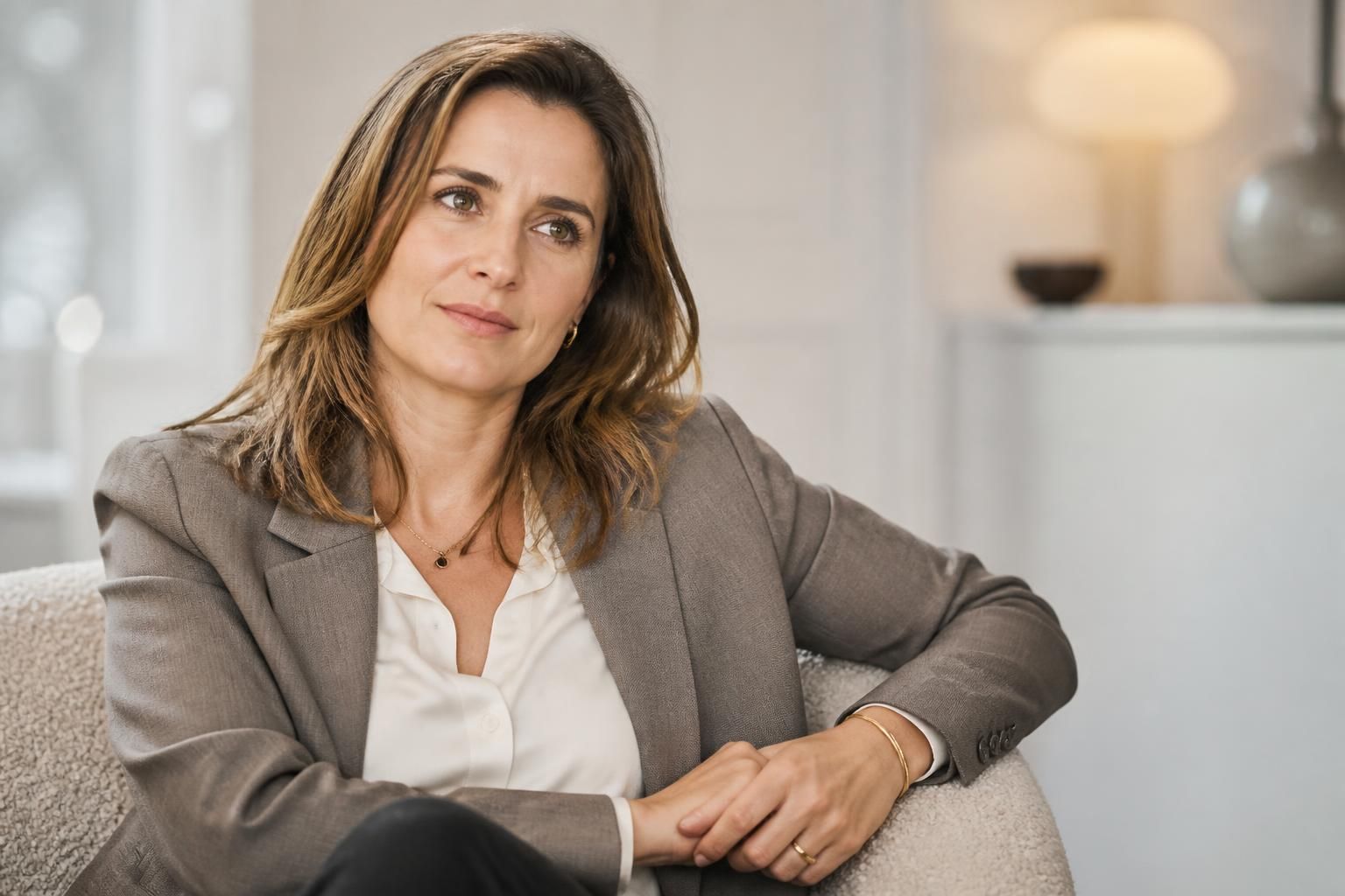 découvrez l'entretien exclusif de marine tondelier dans le magazine elle, où elle se révèle comme jamais auparavant.